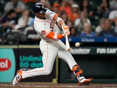 Jeremy Peña hits 2 early homers, Yordan Alvarez hits 39th as Astros beat Royals 4-2