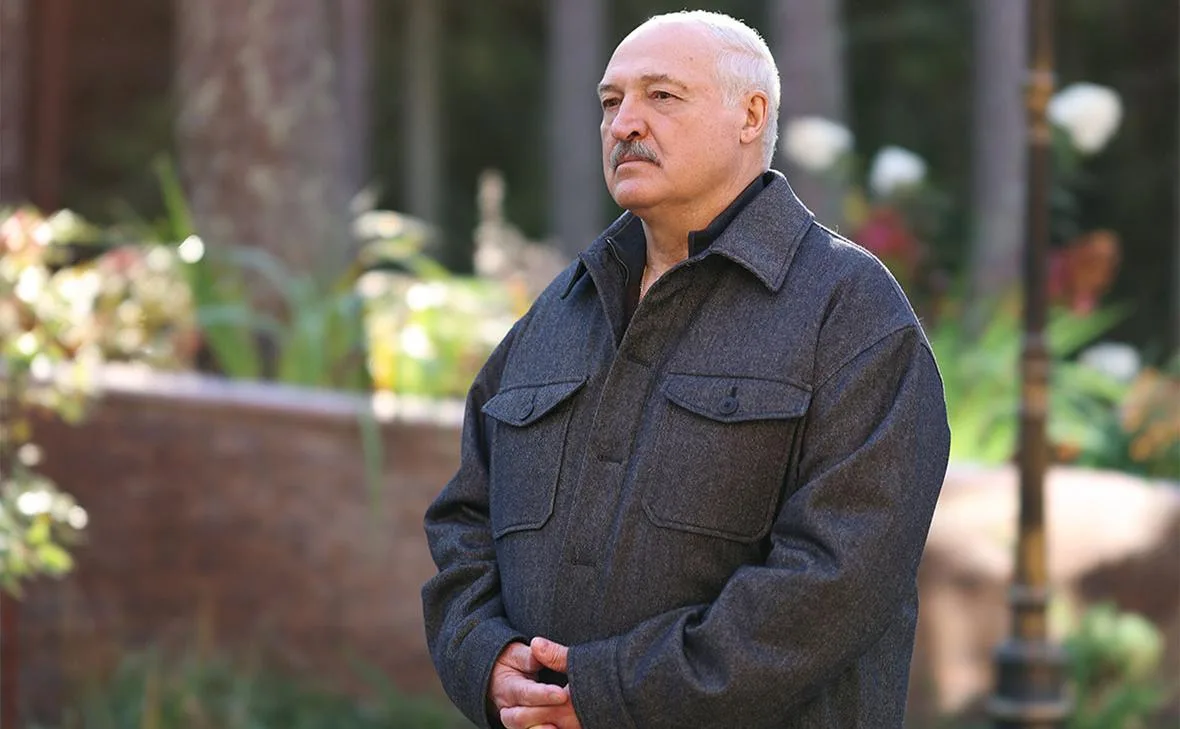 Лукашенко назвал срок, когда Украина не сможет заключить мир