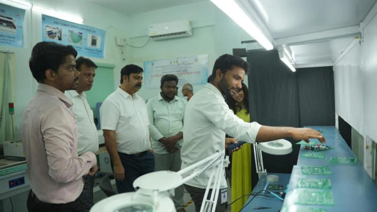 AOI machine commissioned at Atal Incubation Centre-PEC Foundation in Puducherry Technological University