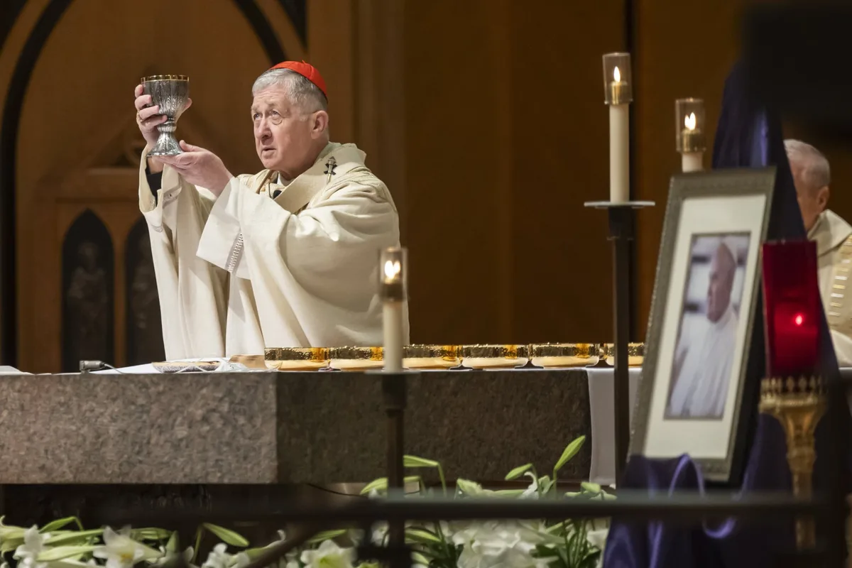 Blase Cupich, arzobispo de Chicago, sobre el cáncer del Papa: “La gente está muy inquieta y espera que todo salga lo mejor posible