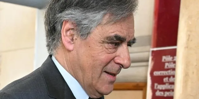 François Fillon suspendu de la Légion d’honneur après sa condamnation pour emplois fictifs