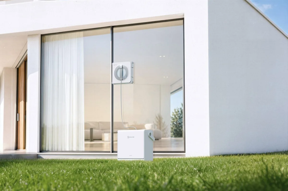 Ecovacs amplía su catálogo con el robot limpiacristales Winbot W2S Pro Omni y la familia Ultramarine para piscinas