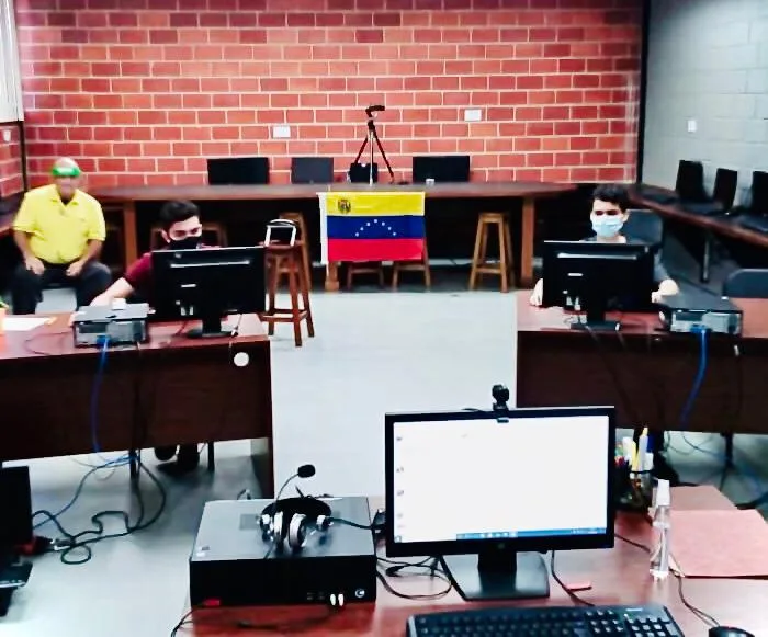 Estudiantes bolivarenses representarán a Venezuela en olimpiadas matemáticas en México