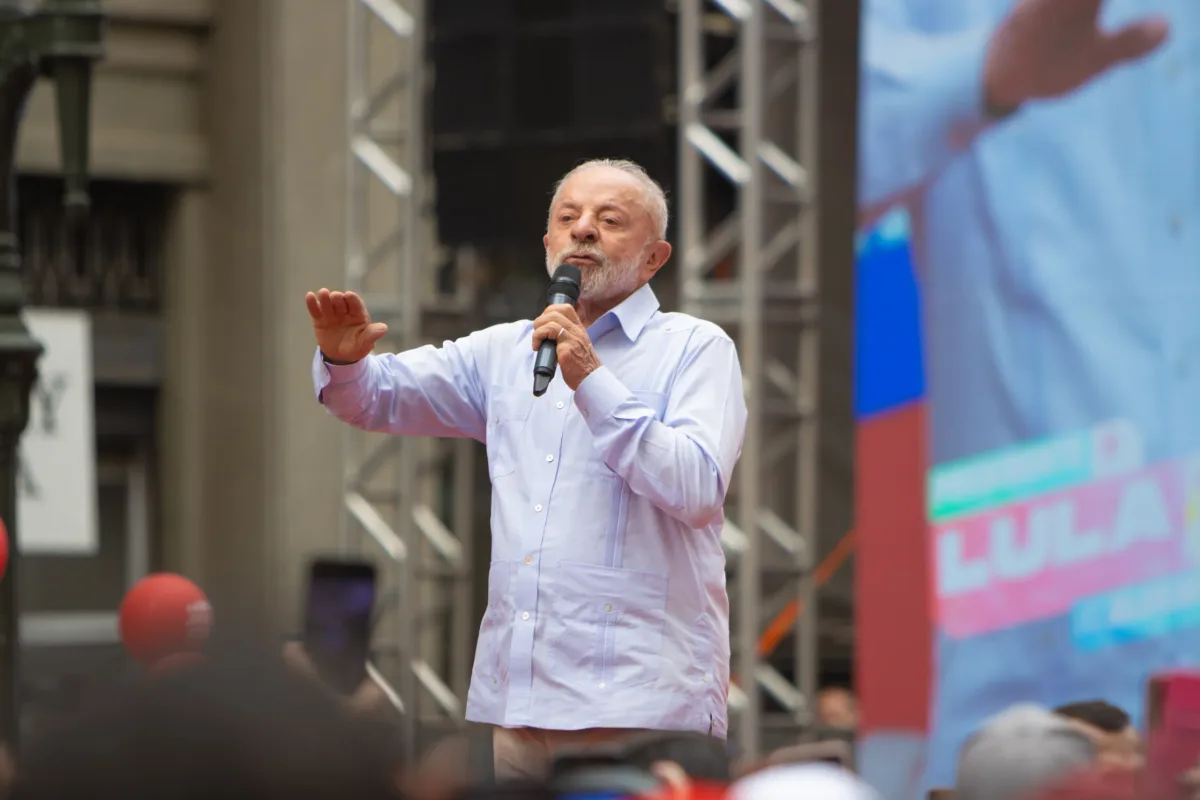 Lula cresce 6 pontos no Paraná, mostra pesquisa Atlas