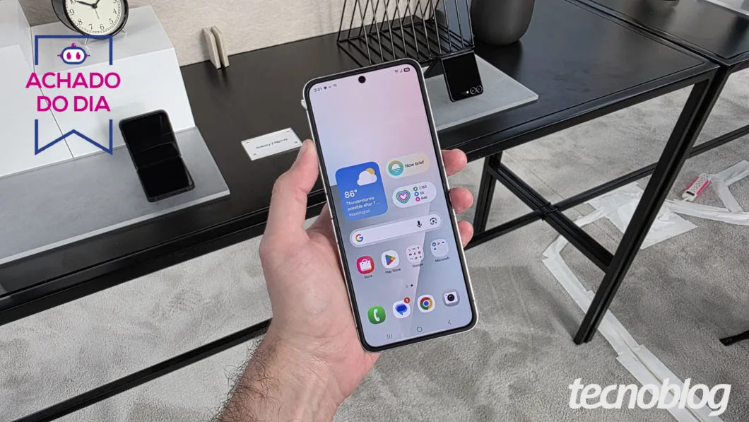 Galaxy Z Flip 7 FE sai 58% mais barato com cupom no Magalu