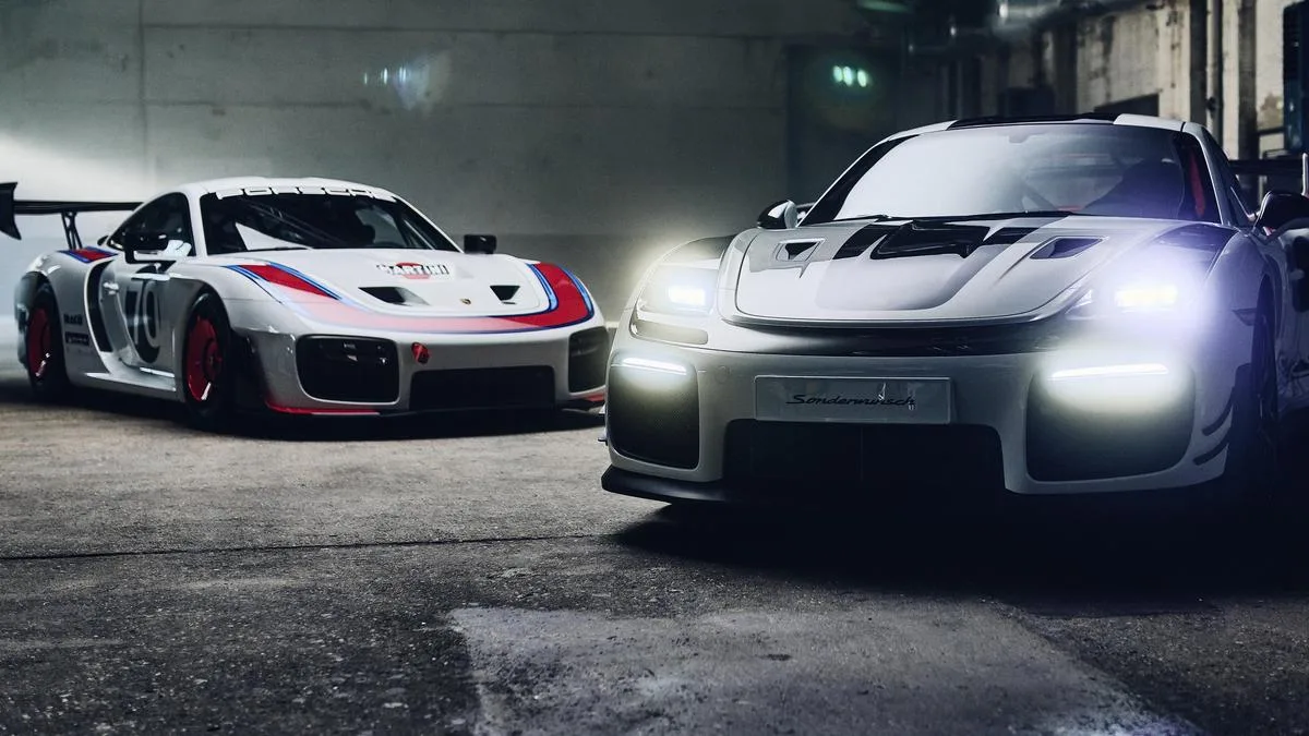 Porsche Flachbau RS revives the 'slantnose' design for a one-off