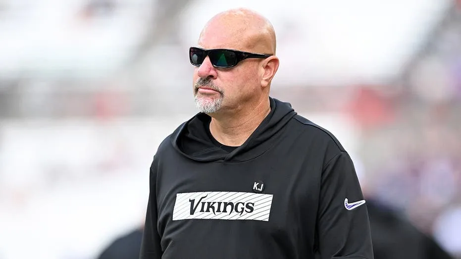 Cowboys hire longtime NFL coach out of retirement to address team's brutal defensive start