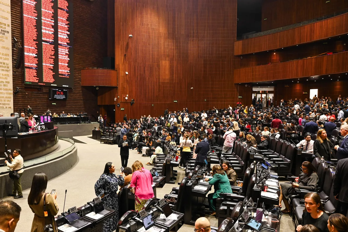 ¿Adiós a multas y recargos? Diputados abren la puerta a grandes empresas con deudas fiscales