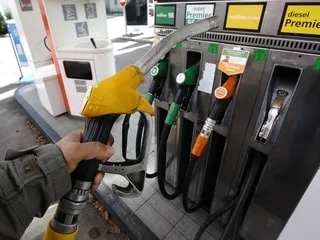 « On perd environ 1 000 litres par mois » : avec le prix de l’essence, les vols de carburant font tache d’huile
