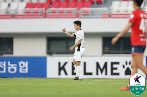 '김대원 PK 극장골' 강원, 김천과 2-2 무승부…5경기 연속 무패
