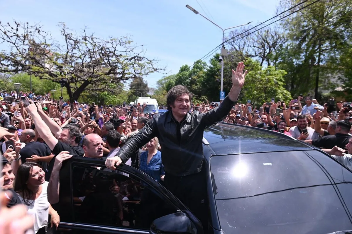 Del combate mediático al ajedrez electoral por el 51%