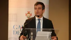Nuno Lobo quer levar sócios do Benfica a votar retirada de confiança a Proença
