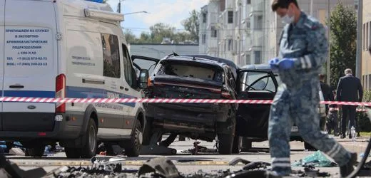 Sankt Petersburg: Russischer Offizier stirbt bei Sprengstoffexplosion in seinem Auto