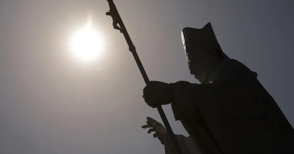 Chiclayo, la "ciudad del papa" León XIV en Perú reza por su salud y espera su regreso