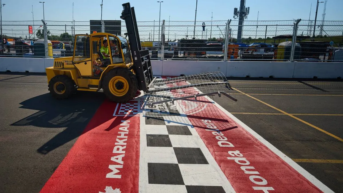 First day of Ontario Honda Dealers Indy at Markham cancelled due to incomplete track