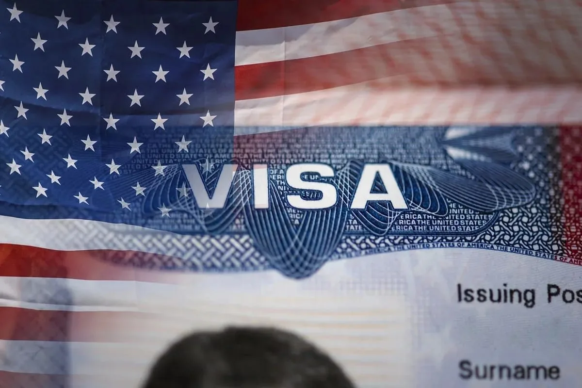 EUA pausam entrevistas para vistos de imigração em todo o mundo