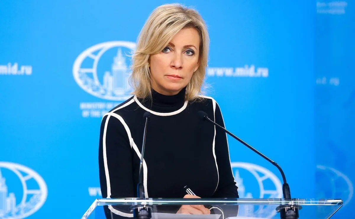 Захарова ответила на призыв премьера Латвии не пускать россиян в ЕС