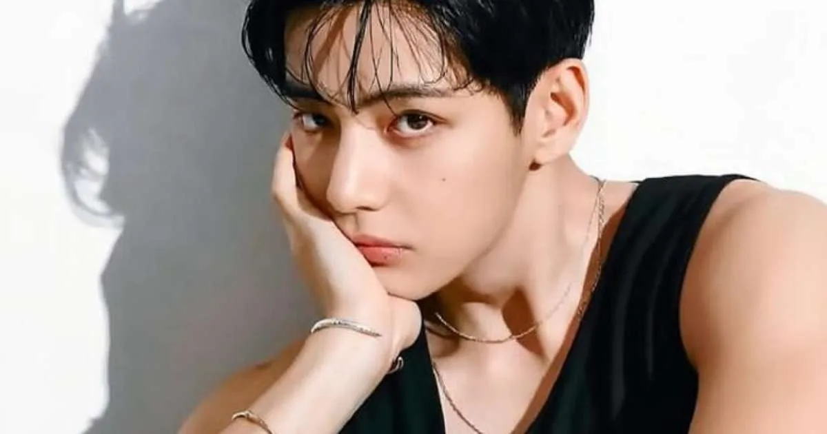 V, do BTS, revela perda de audição: 'No meu ouvido direito, está em apenas cerca de 30%'