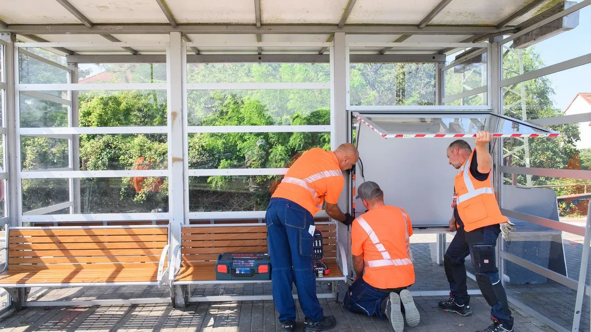 Sofortprogramm: Reparaturen an Bahnhöfen: DB setzt auf mobile Handwerker