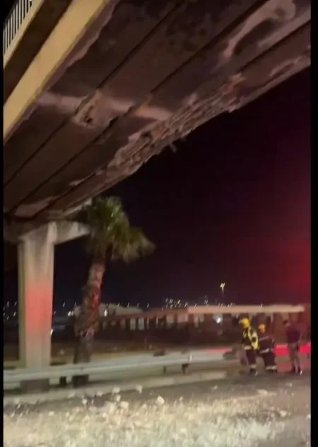 N1 reopens after truck damages Cape Town pedestrian bridge
