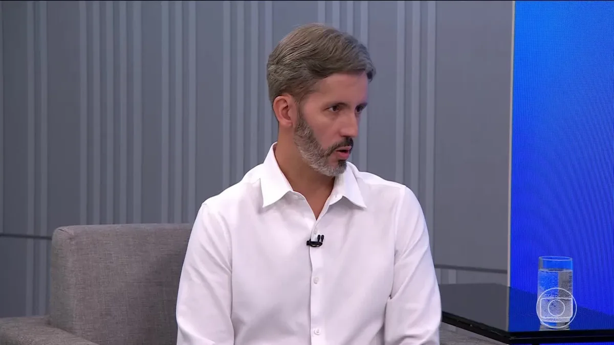 VÍDEOS: candidato no 2º turno, Leandro Grass é entrevistado no DF2