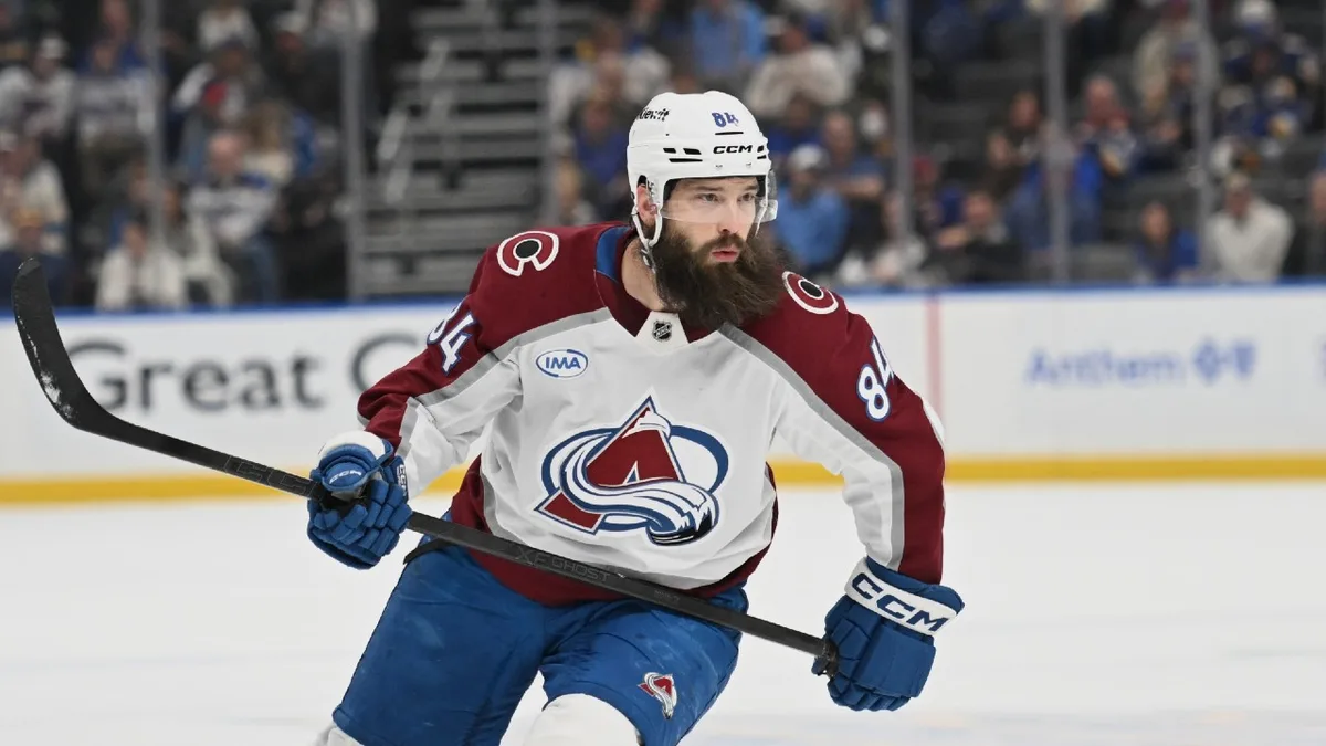 Brent Burns trims beard, not his ambition ahead of 23rd season