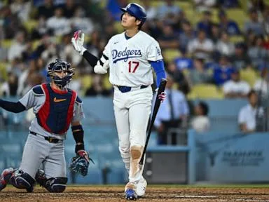 Dave Roberts to consult trainers and Shohei Ohtani, weighing a day off after 4-strikeout game
