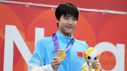 Nadadora de 13 anos regista segunda melhor marca dos 200 metros estilos