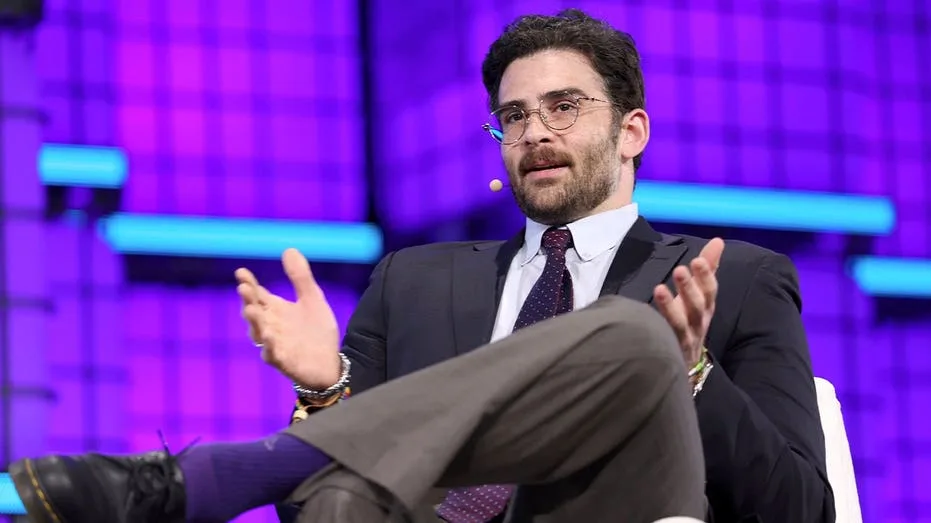 Hasan Piker points the finger at AIPAC as Democrats speak out against him