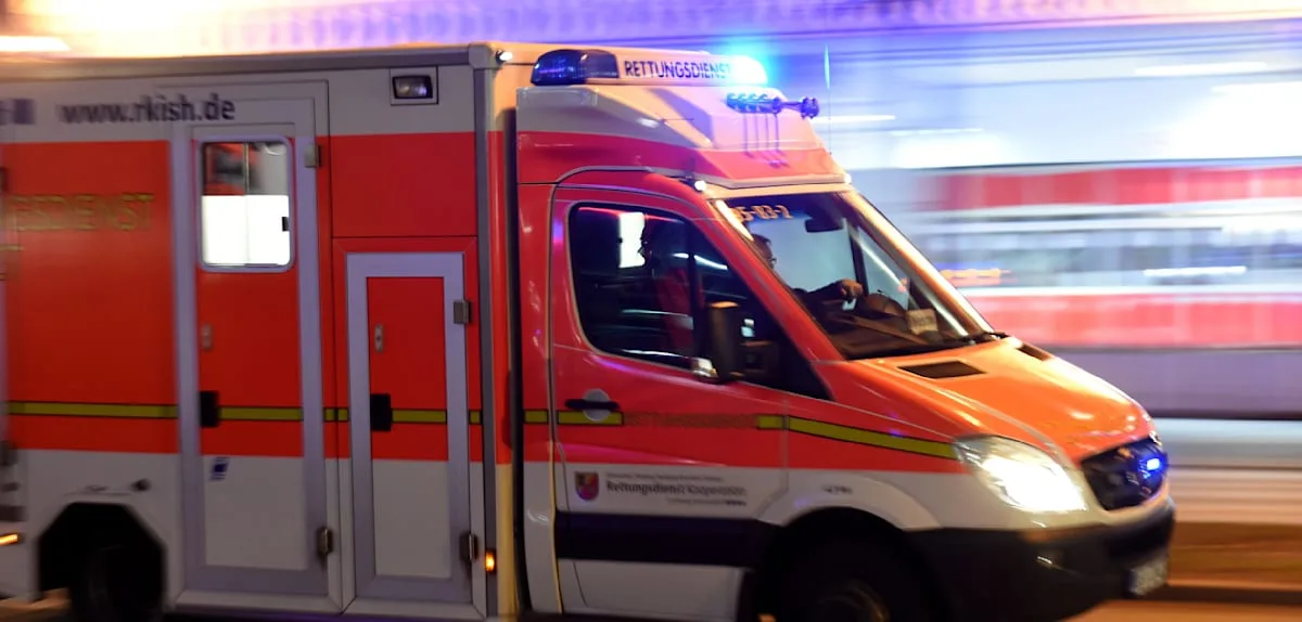 13-Jährige auf Fahrrad von LKW überrollt und tödlich verletzt