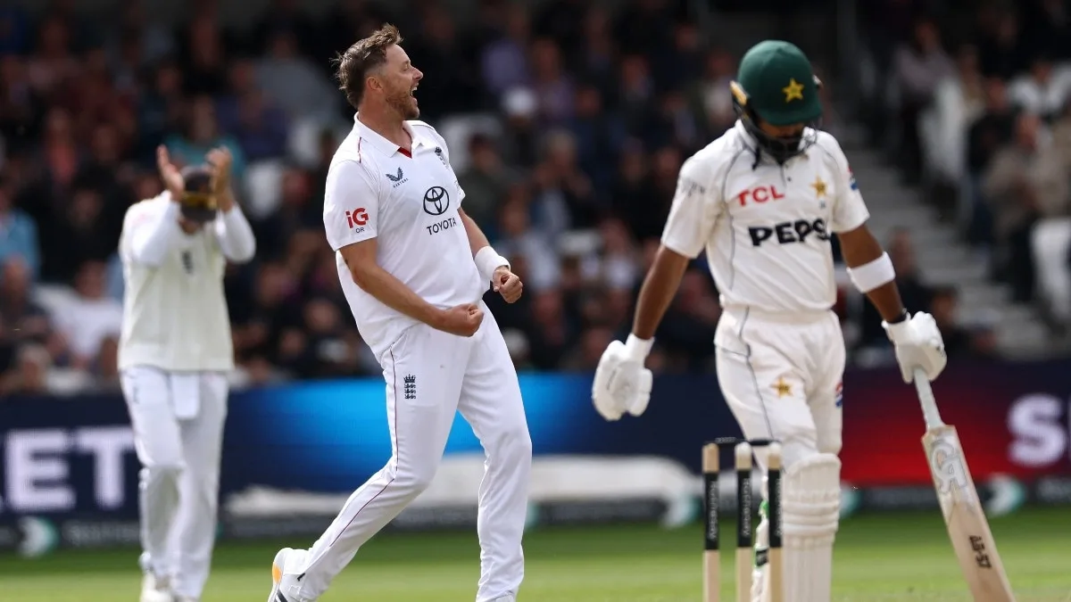 Pakistan surrender tamely in Headingley Test, make horror start to England tour