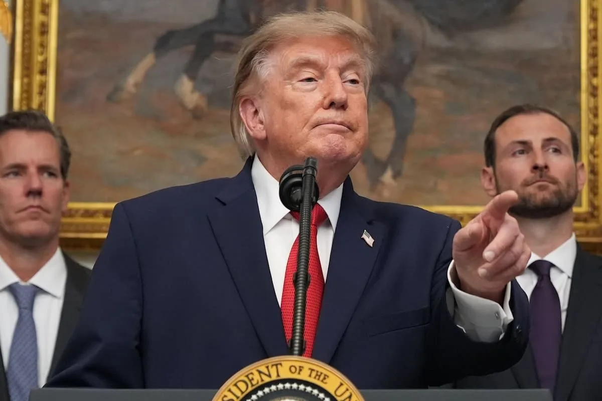 Trump amenaza con denunciar ante el regulador de licencias a una periodista de NBC por criticar sus respaldos políticos