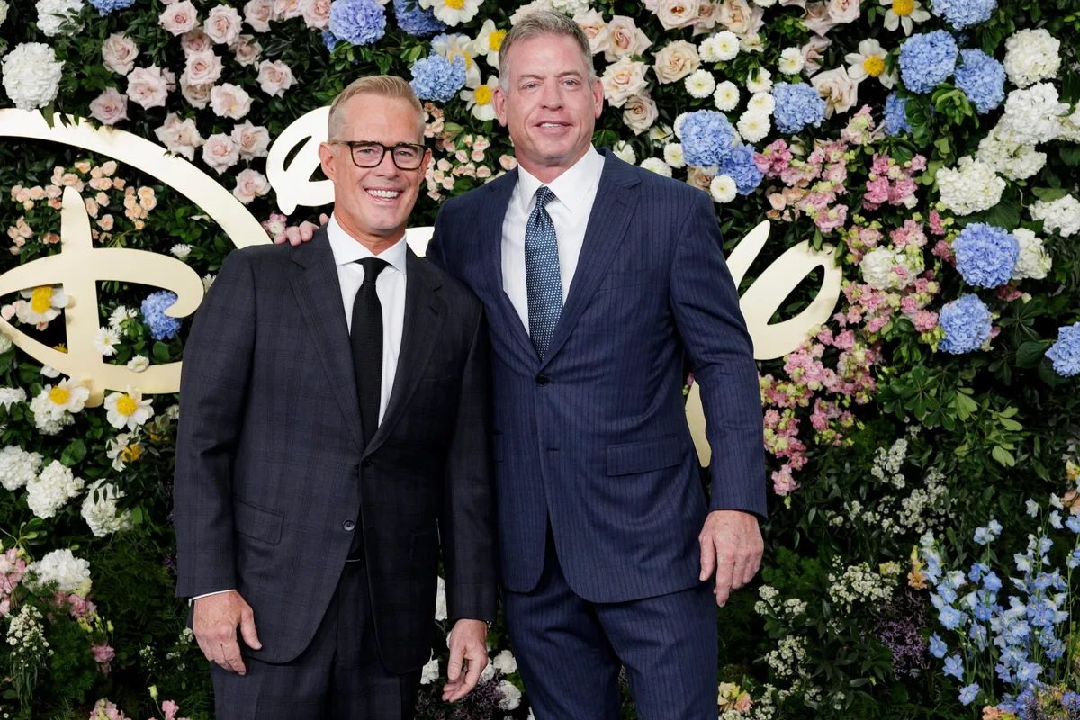 Why ESPN Is Handling Joe Buck, Troy Aikman Contracts Differently