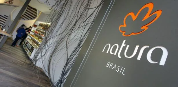 Natura anuncia mudanças no comando e ação dispara 9%