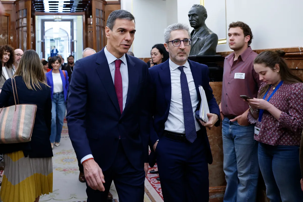 El Gobierno supera los 23.300 millones en licitaciones 'a dedo', diez veces más que cuando Sánchez llegó a La Moncloa