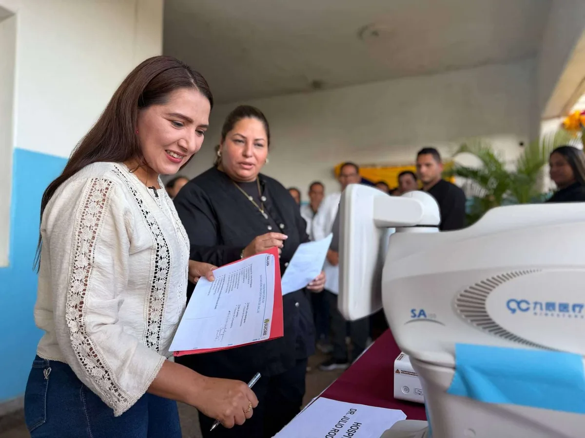 Entregan equipos médicos para reforzar sistema de salud en Sucre