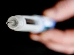Auch Probleme mit den Haaren: Häufig ablösende Nägel bei Abnehmmitteln beobachtet