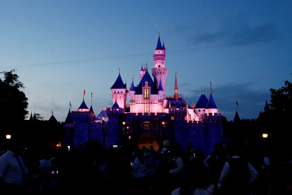 Disneyland anuncia la mayor transformación de Tomorrowland en décadas: nuevas atracciones y espacios abiertos para la próxima generación