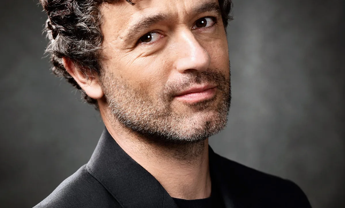Rodrigo Sorogoyen, director de cine: "Cuando veo actores que se han operado, se han puesto los dientes demasiado blancos… tendrán trabajo, pero no conmigo"