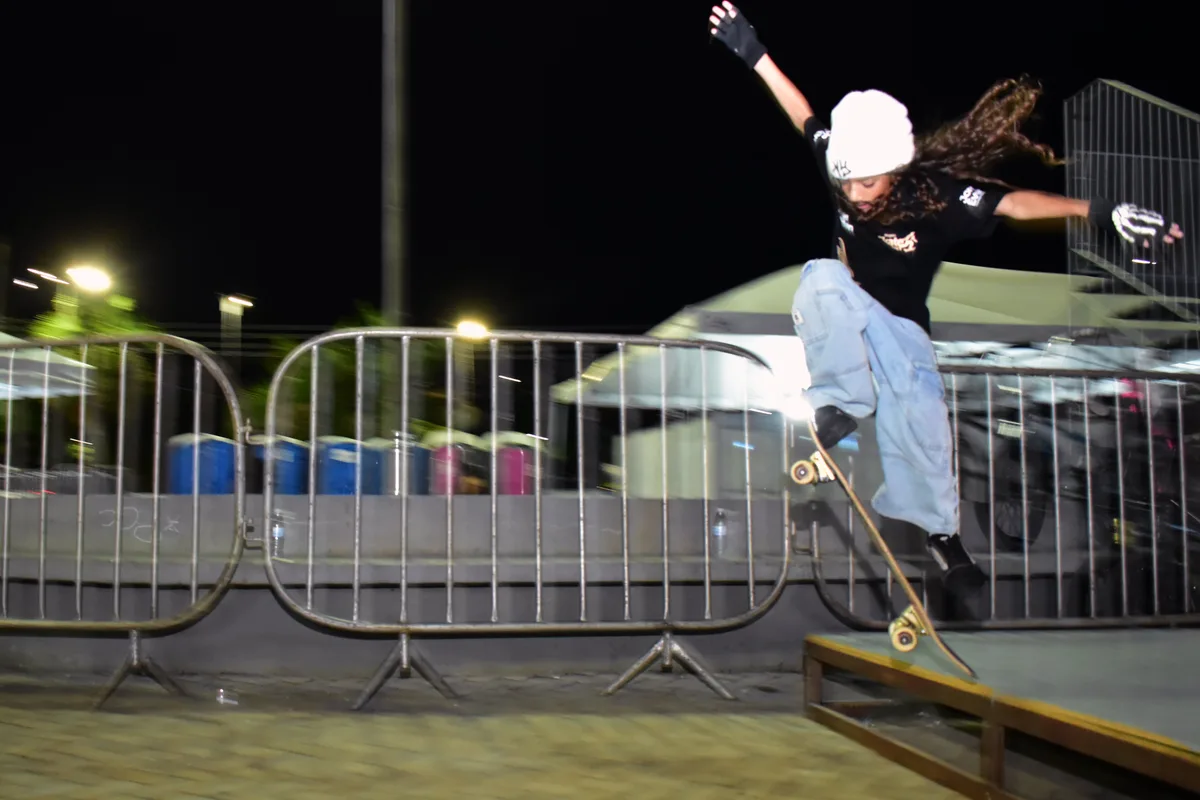 Área urbana do Mormaço Cultural promove primeiro contato de crianças com o skate