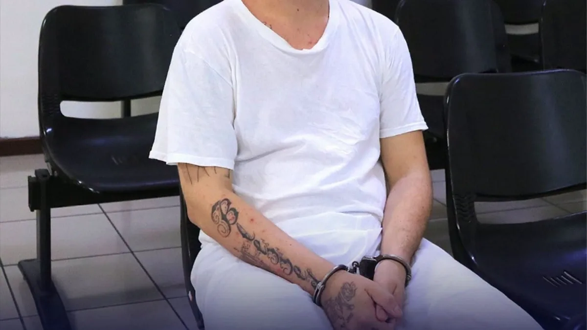 Salvadoreño amenazó a dos empleados públicos e irá a juicio con detención provisional