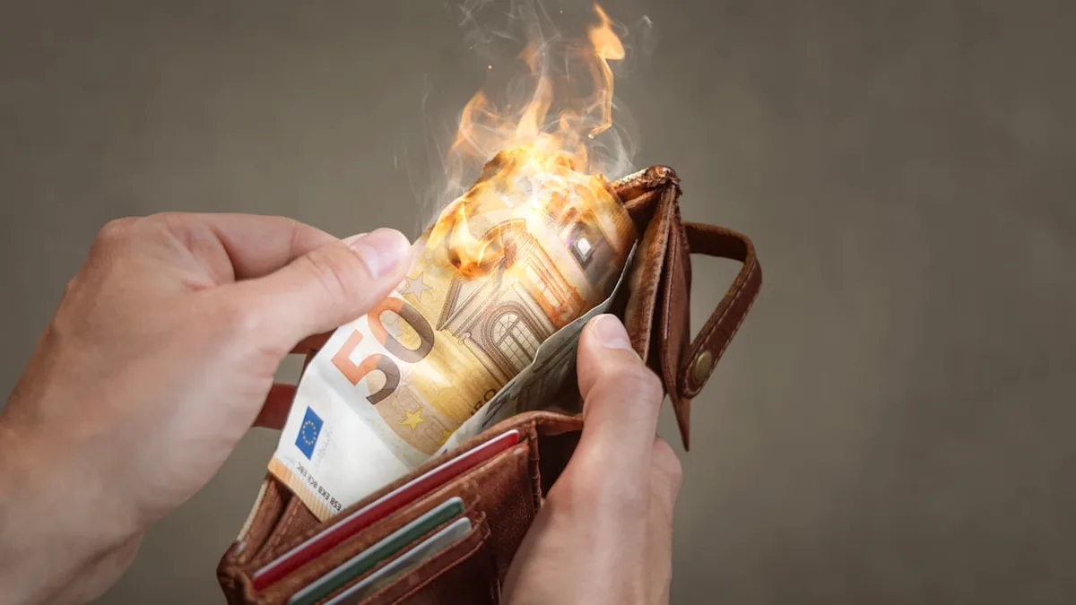 Was viele Deutsche falsch machen - Zehntausende Euro Verlust: Die 10 teuersten Geld-Irrtümer