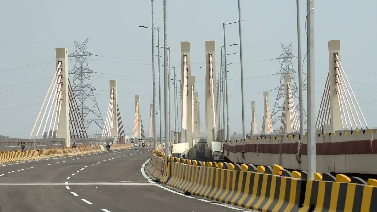 No median cuts, surface intersections on future high-speed NH corridors: NHAI