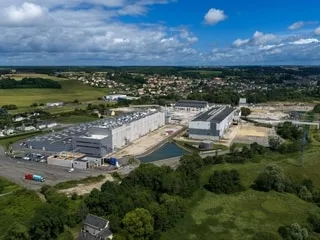 La Sarthe vue du ciel. Découvrez en images Bessé-sur-Braye, une commune au fort passé industriel