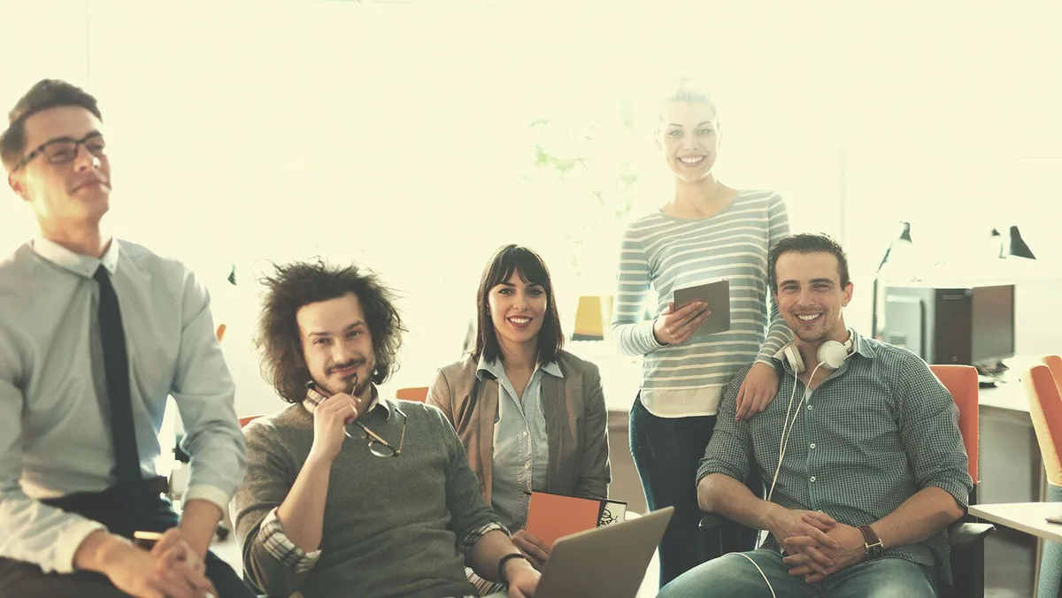 El Boomer, el Gen X, el Millennial y el Gen Z entran a una reunión. ¿Y ahora qué?