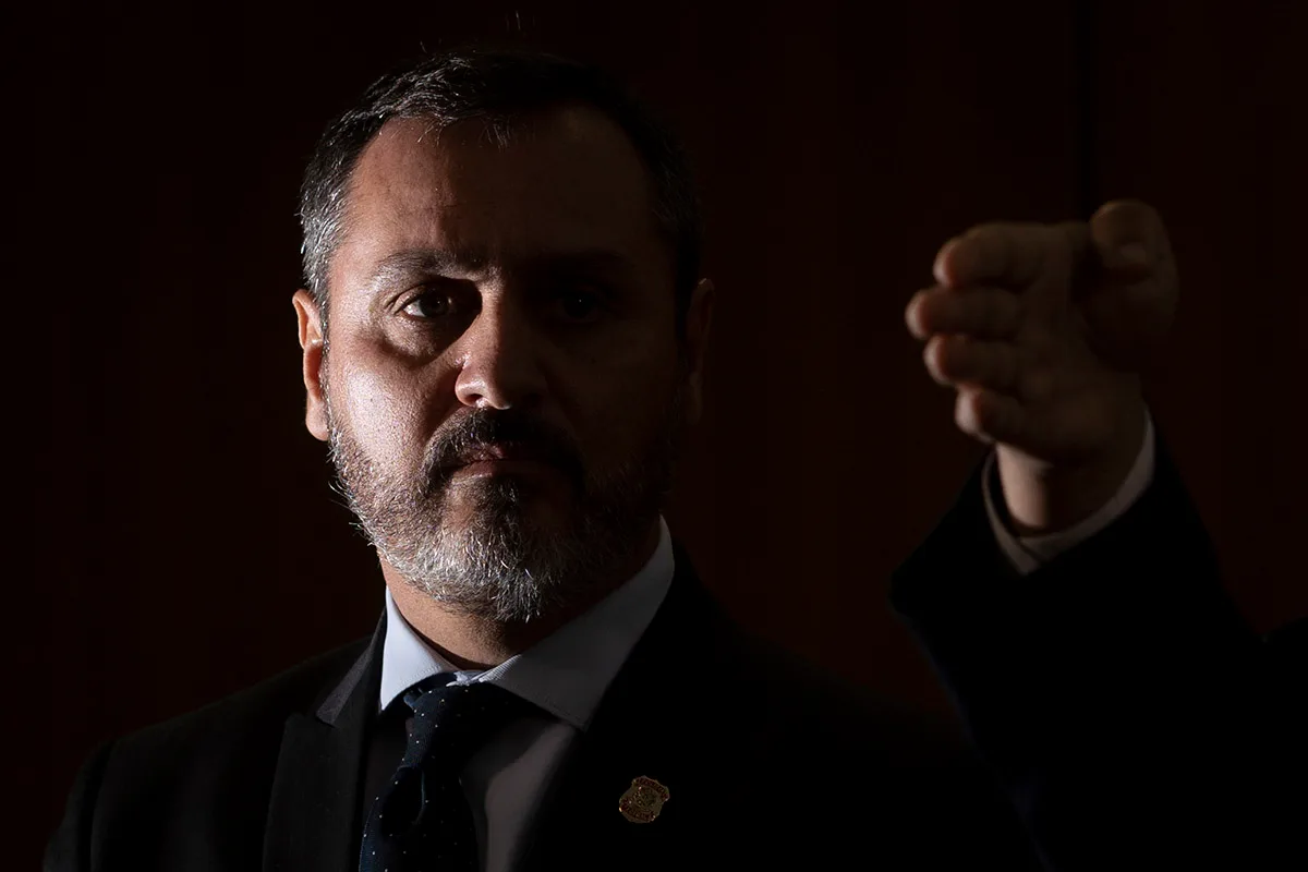 Ao peitar Mendonça, o diretor-geral da PF flerta com a obstrução de Justiça