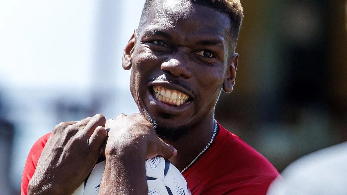 Pogba e o caso Manchester City: "Só espero que possamos recuperar dois títulos"