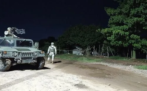 Detienen a cuatro personas tras reporte de disparos en Campo El Diez, Culiacán; hallan a hombre herido de bala