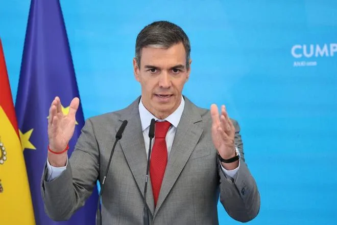 Sánchez encara la recta final del mandato cercado por la corrupción y con el lastre de la gestión en Ceuta