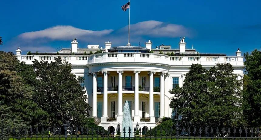 La Casa Blanca entrega a una empresa privada concesión de 100 años sobre crudo venezolano